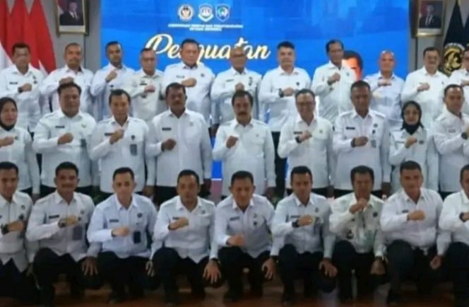 
					Kalapas Kelas IIB Padangsidimpuan Ikuti Araha Menteri Imigrasi dan Pemasyarakatan