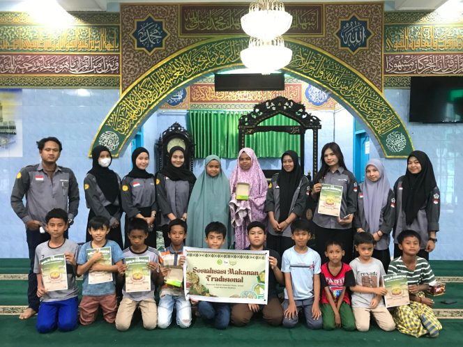 
					Filosofis Nilai Budaya Tradisional: Makanan Sedap Bolu Kemojo Sebagai Khas Masyarakat Riau