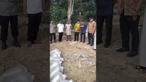 VIDEO: PT. SIM Desa Logas Hilir Tabur 60 Ribu Bibit Ikan di Sungai Singingi untuk Kelestarian Lingkungan