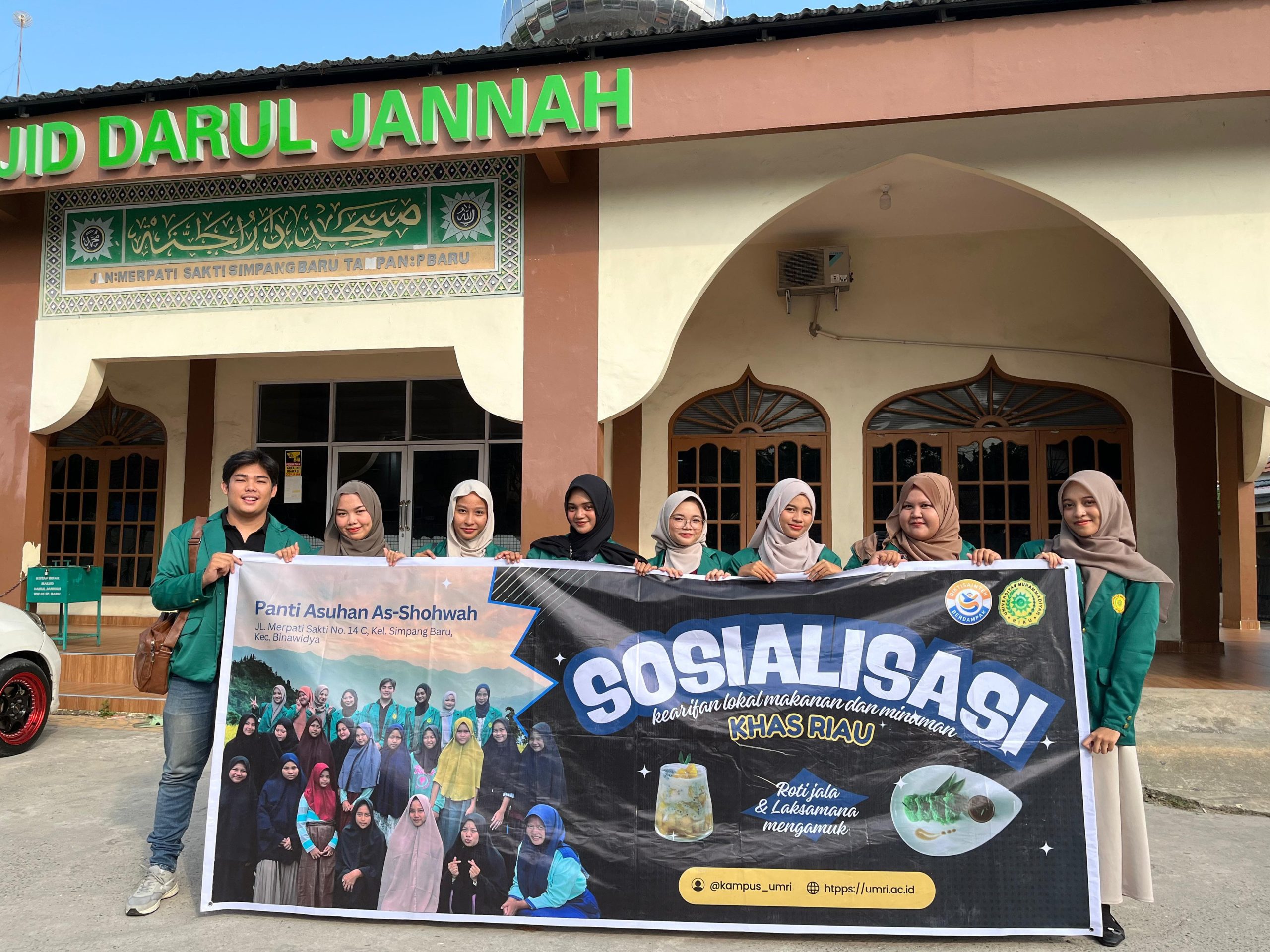 Mahasiswa Farmasi Lakukan Sosialisasi Bertema Kearifan Lokal Riau di Panti Asuhan As-Shohwah Pekanbaru