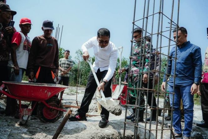 
					Bangun Masjid Secara Gotong Royong, Wakil Bupati Apresiasi Semangat Warga Sintong