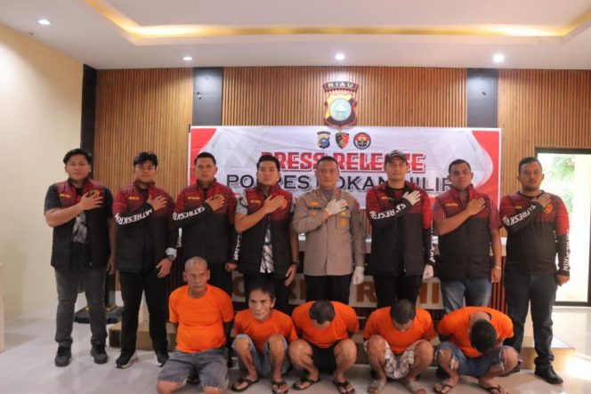 
					Polres Rohil Amankan 5 Tersangka di 5 TKP Berbeda, Komitmen Tindak Perusak Hutan dan Karhutla,