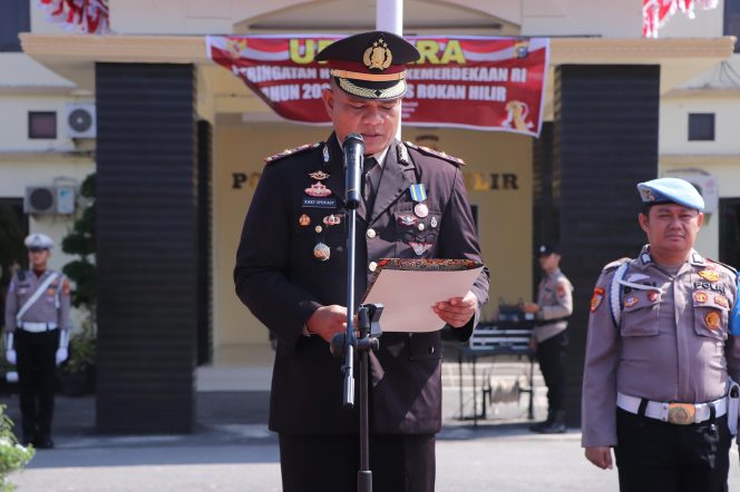 
					Peringati HUT Kemerdekaan RI Ke-80, Polres Rohil Adakan Upacara dan Perlombaan