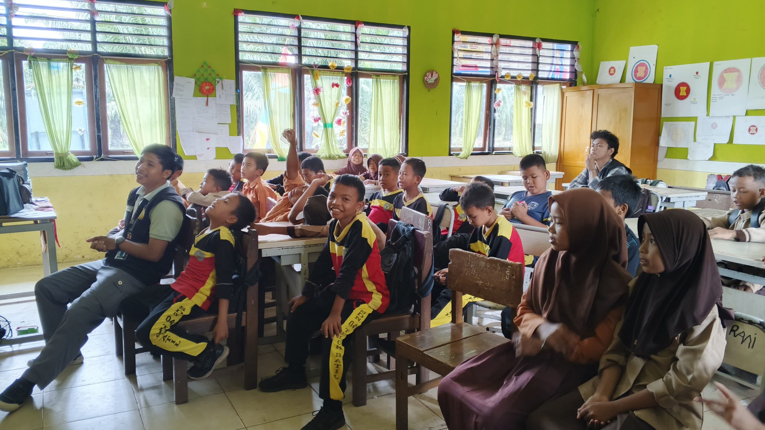 KKN MAs 62 Melaksanakan Sosialisasi Anti Bullying di SD 04 Teluk Batil