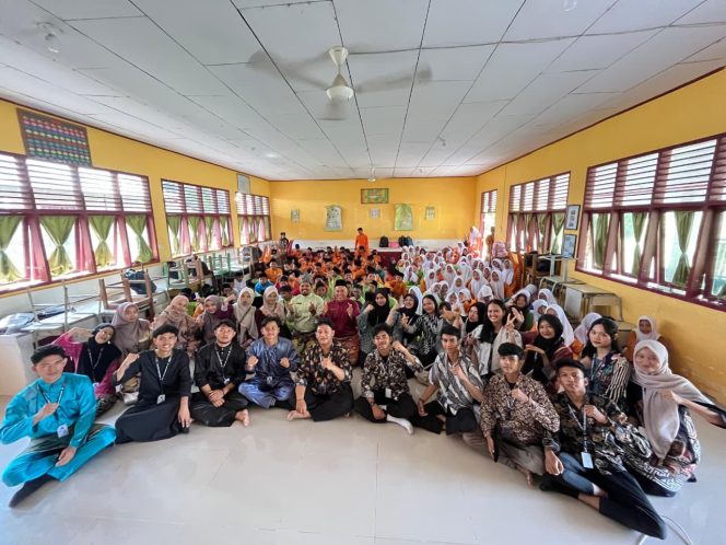 
					Mahasiswa KKN Mas Gelar Sosialisasi Bahaya Bullying dan NAPZA di SMPN 03 Sungai Apit