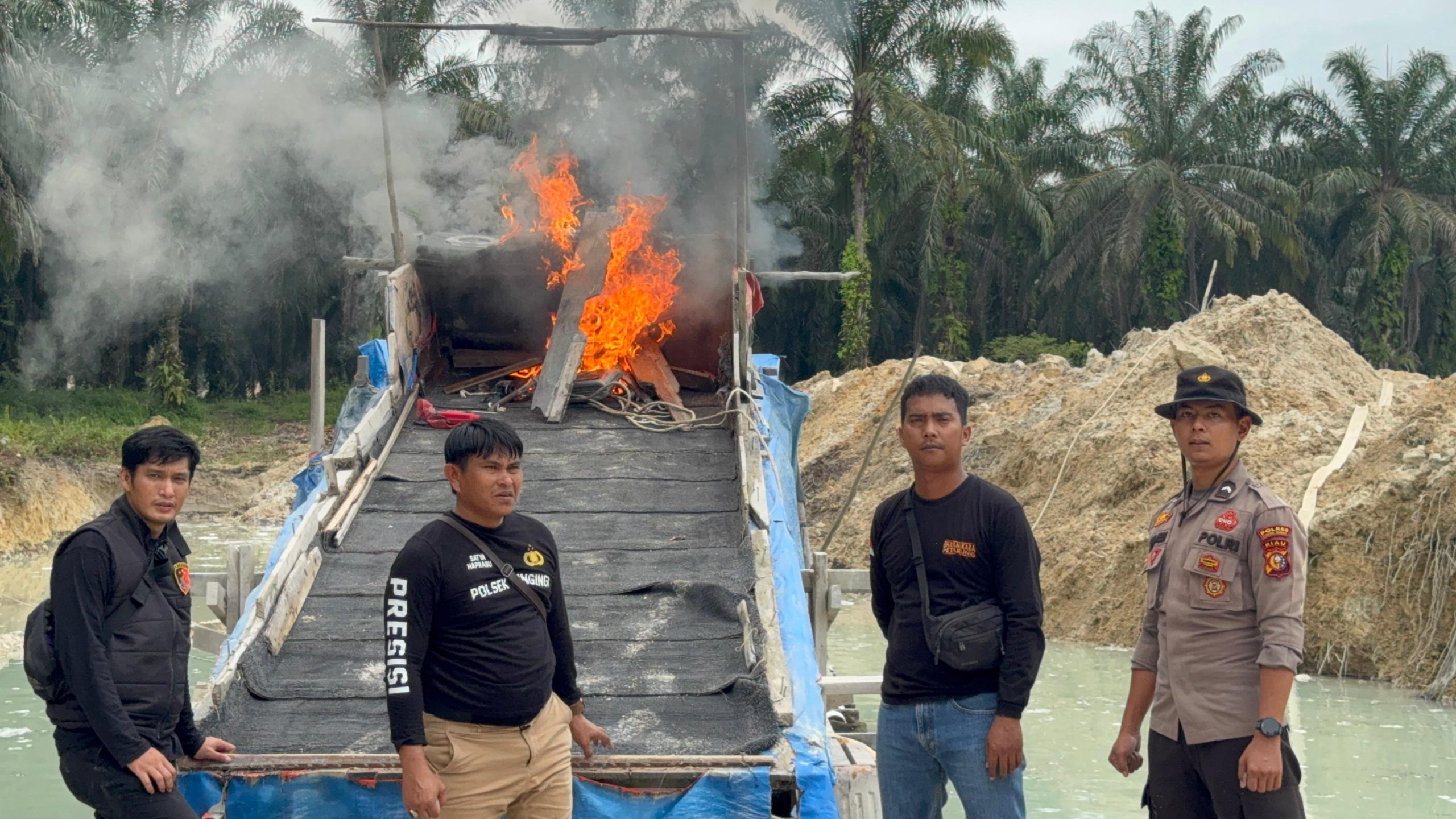 Polsek Singingi Lakukan Penertiban Penambangan Emas Ilegal di Desa Sungai Sirih