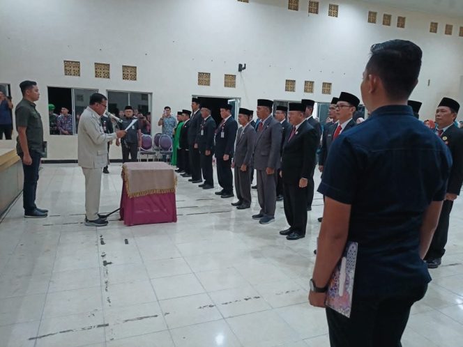 
					Bupati Suhardiman Amby Kocok Ulang Jabatan di Kuansing, Dua Pejabat Absen