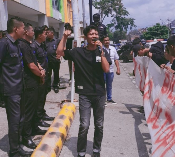 
					Aktivis Riau Cep Permana Galih Kutuk Keras Korupsi di BPR Indra Arta Inhu