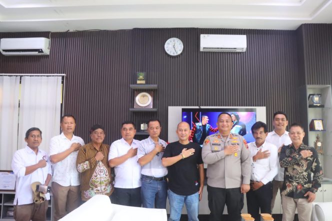 
					Audensi Dengan Kapolres Batu Bara, Panitia Pekan Seni Budaya Daerah: Sinergitas dan Dukung Kesuksesan