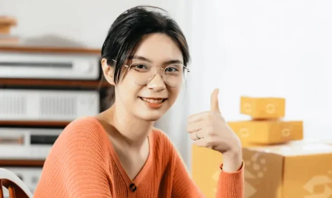 
					Bisnis Online 2025: Tren, Peluang, dan Strategi