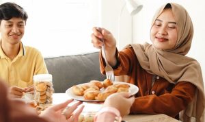 Seni Berbuka Puasa: Kenyang Berkah Tanpa Rasa “Begah”