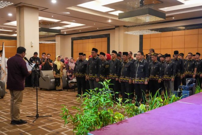 
					Bupati Kuansing Turun Langsung, H. Hendrizal Resmi Nahkodai IKKS Riau di Pekanbaru