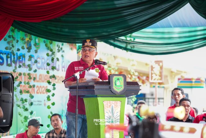 
					Bupati Asmar Buka Festival Perang Air, Kapolda Riau Lepas Rombongan dan Peserta