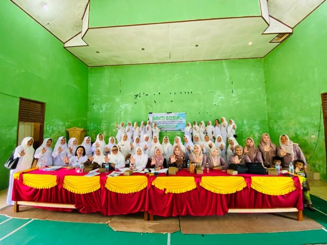 
					Mahasiswa Profesi Bidan IKTA Al Insyirah Pekanbaru Gelar Baksos di Desa Logas, Fokus Cegah Stunting dan Ibu Hamil KEK