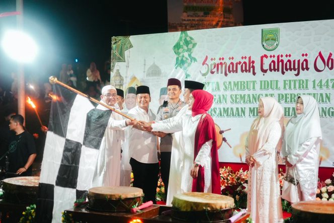 
					Pawai Obor Malam Takbiran Meriah di Rohul, Polres Rohul Kerahkan 128 Personel PAM