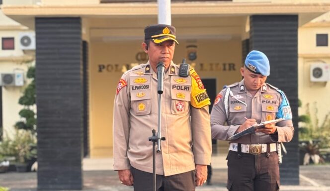 
					Terjunkan Puluhan Personel BKO ke Sejumlah Polsek Jajaran, Polres Rohil Perkuat Penanganan Karhutla