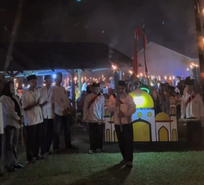 
					Semarak Pawai Takbiran 1447 H / 2026 M di Desa Tanah Bekali Berlangsung Meriah dan Penuh Khidmat