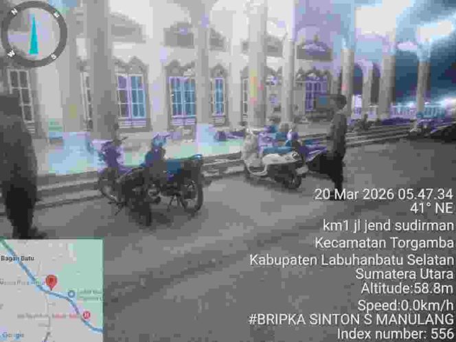 
					Patroli Subuh Pantau Ibadah Warga, Polsek Bagan Sinembah Pastikan Aman