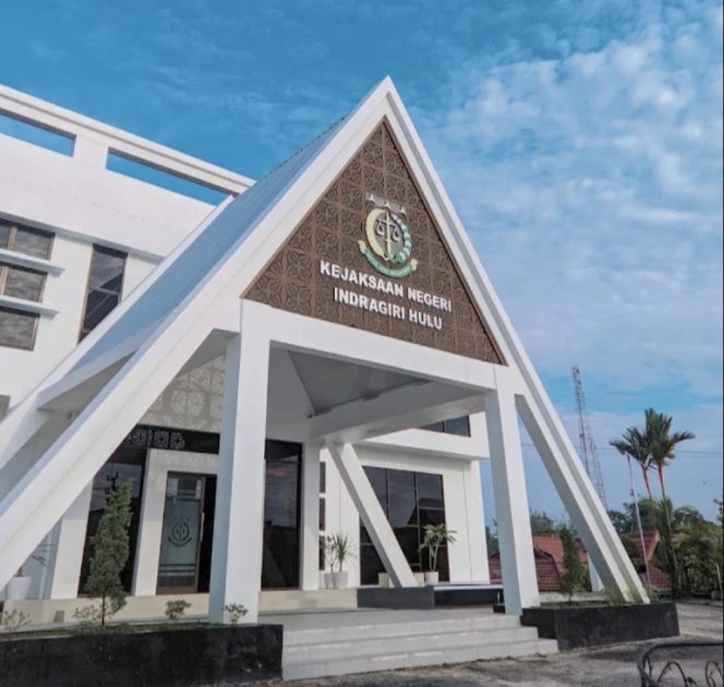 
					Integritas Kejari INHU Dipertaruhkan! Ketua PC PMII Indragiri Hulu Desak Pemeriksaan Anggota DPRD Provinsi