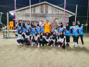 Cegah Narkoba Lewat Olahraga, Aipda Mariono Gelar Turnamen Voli Bhabinkamtibmas Cup 1 di Sungai Langsat