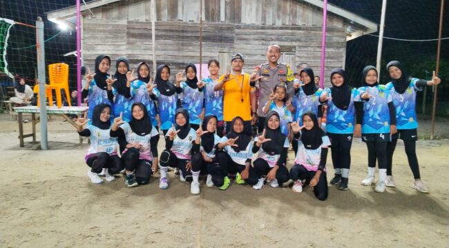 Cegah Narkoba Lewat Olahraga, Aipda Mariono Gelar Turnamen Voli Bhabinkamtibmas Cup 1 di Sungai Langsat