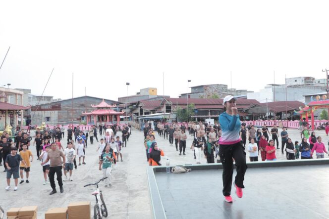 
					Bersama Warga “Senam Pagi Sehat”, Polres Rohil Perkuat Pendekatan Humanis