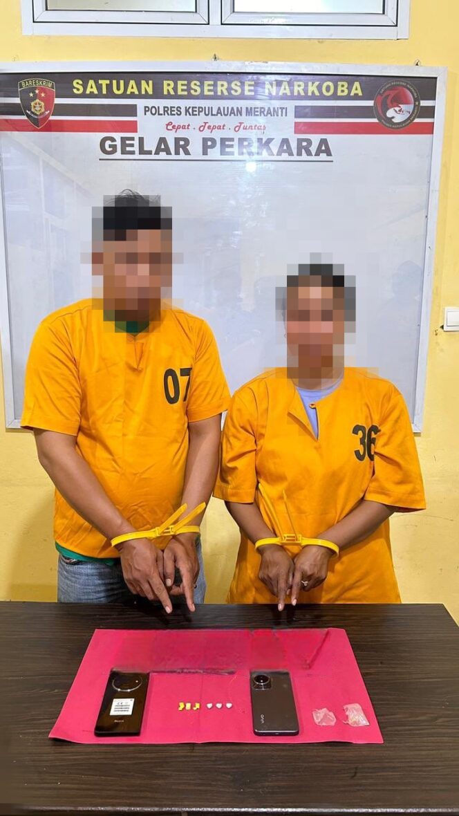 
					Sat Resnarkoba Polres Kep Meranti Ringkus Pasutri, Diduga Jadi Pengedar Narkoba Jenis Ekstasi