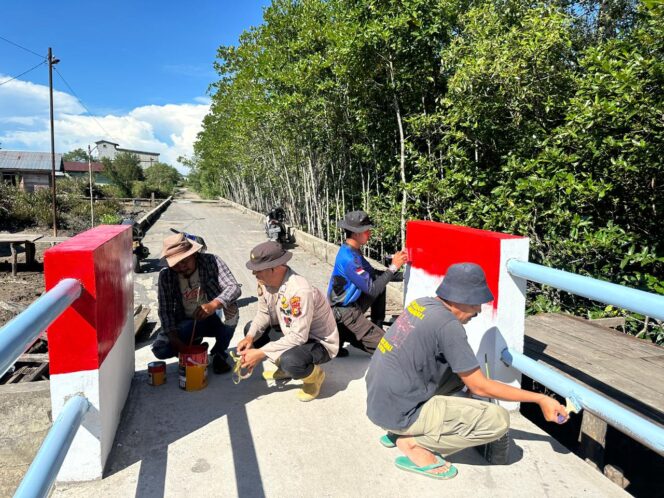 
					Polres Meranti Rampungkan Pembangunan Jembatan Merah Putih Presisi Hari Ke 11 Capai 100 Persen
