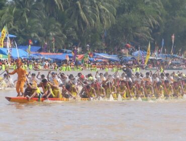 Kemegahan Tradisi Pacu Jalur di Kuantan Singingi