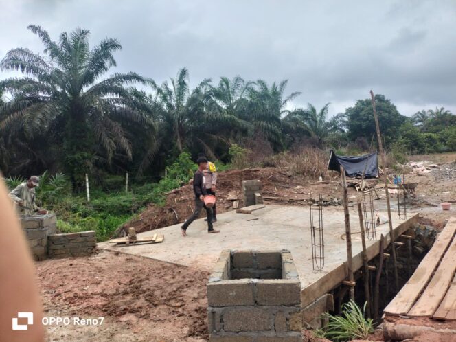 
					Kebut Pembagunan Jembatan Merah Putih Presisi, Polsek Bagan Sinembah: Progres Capai 85 Persen