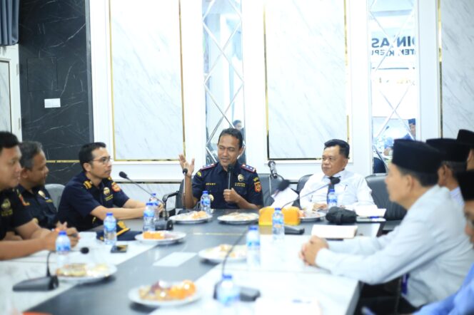 
					Bupati Asmar Gandeng Bea Cukai Bengkalis, Dorong Ekspor Sagu Meranti dan Solusi Panglong Arang