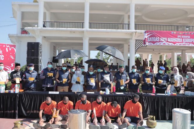 
					Satu Meja, Satu Tujuan: Polres Rohil Gempur Peredaran Narkoba Lewat Kerja Lintas Instansi