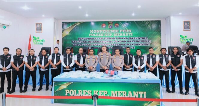 
					Ungkapan 27 Kg Sabu Jaringan Internasional di Polres Meranti, Wakapolda Riau Pimpin Press Release