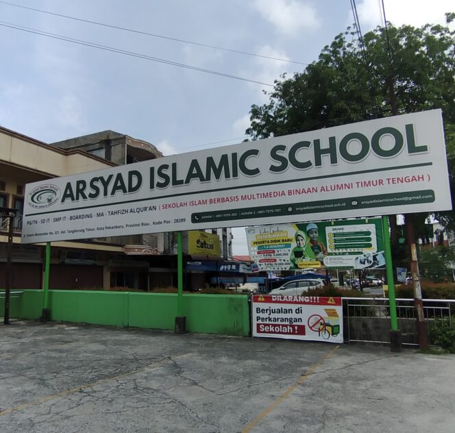 
					Terkesan Acuh, Pihak Sekolah Arsyad Islamic School Terkesan Abai Akan Tanggung Jawab Kecelakaan Siswa