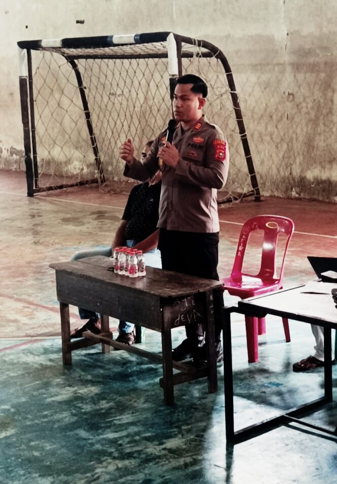 
					Perangi Narkoba Kapolsek Buka Turnamen Futsal,  Bagan Sinembah Cup 2026 Bentuk Sportivitas dan Cooling System
