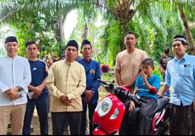 
					Peduli Kampung Halaman, Anak Rantau Desa Sukaping Gelar Qurban Bersama di Masjid Al Muqarabin