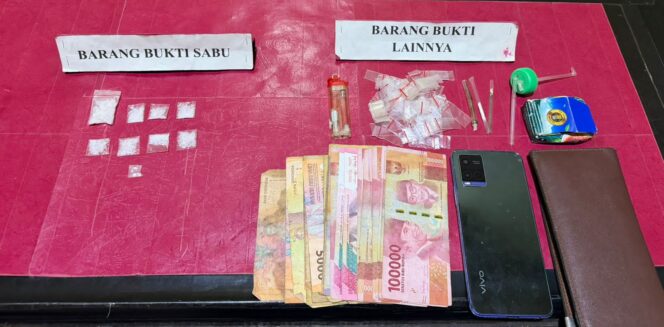 
					4,62 Gram Sabu Dapat Merusak Puluhan Nyawa, Satgas Narkoba Polres Rohil Gerak Cepat!