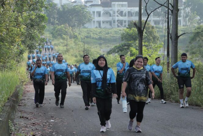 
					Ajak Warga Lari Lawan Karhutla, Kapolres Rohil Road to RBR 2026 Jaga Lestari Alam Rohil