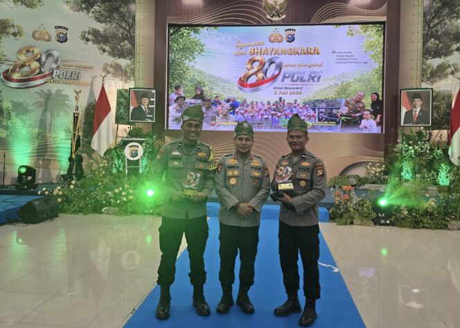 
					Dedikasi Tanpa Batas, Aipda Mariono Terima Penghargaan Bhabinkamtibmas Teladan Polda Riau 2026