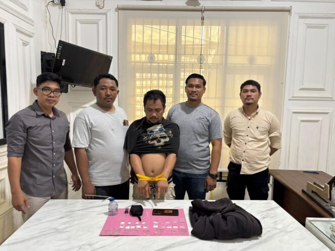 
					Unjukkan Taring, Polsek Bagan Sinembah Gasspoll!! Ringkus dan Amankan Pengedar Sabu 17 Paket Seberat 17,4 Gram