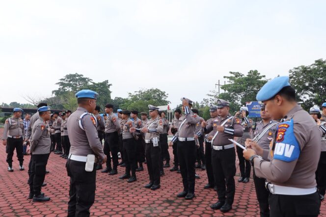 
					Tingkatkan Profesionalisme dan Disiplin Personil, Subbid Provos Bidpropam Polda Riau Gelar Gaktiplin