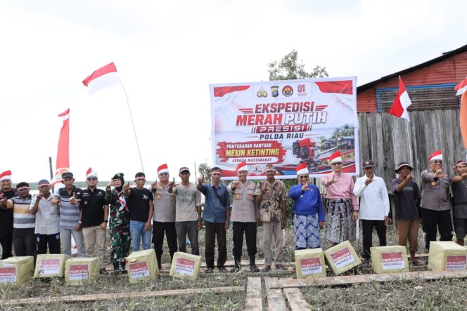 
					Jawab Keresahan Akibat Wabah Malaria, Ekspedisi Merah Putih Presisi Polda Riau Turun ke Pesisir Sinaboi