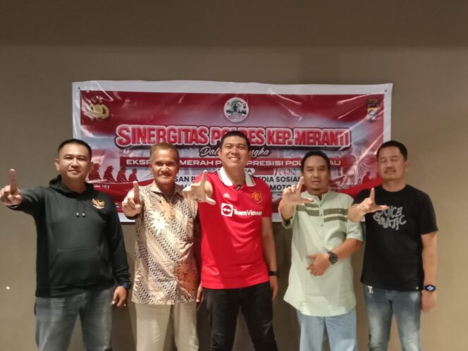 
					Kapolres Ajak Pers, LSM, ORMAS, Komunitas, Pegiat Medsos dan Influencer Serta Semua Pihak Bangun Meranti
